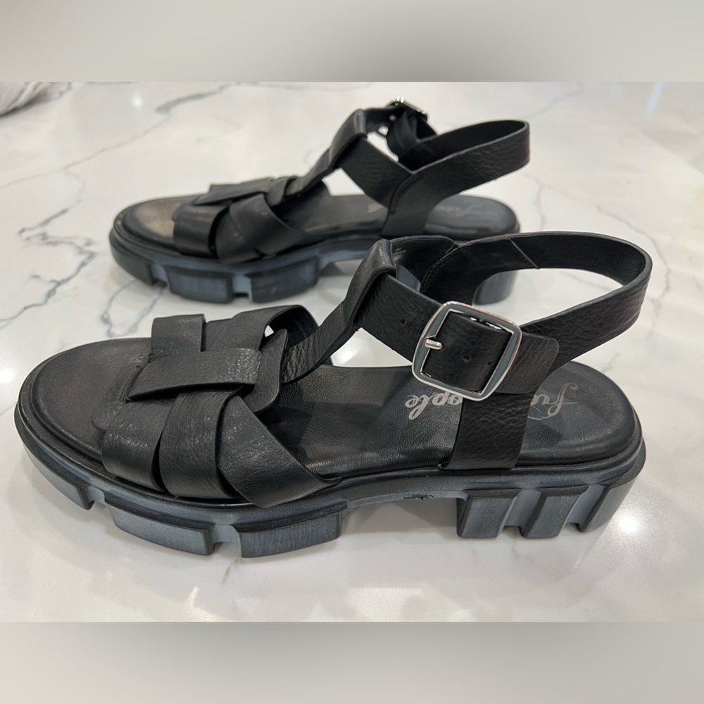NWOB Free People Brooks Fisherman Gladiator Sandals Black Size 40/ Size 9.5 - Picture 8 of 13